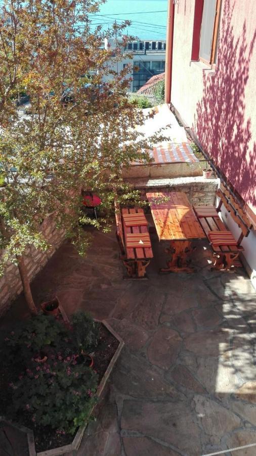Regina'S Guesthouse Balchik Exterior photo