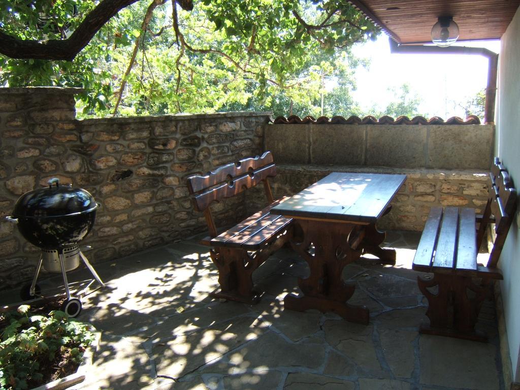 Regina'S Guesthouse Balchik Exterior photo